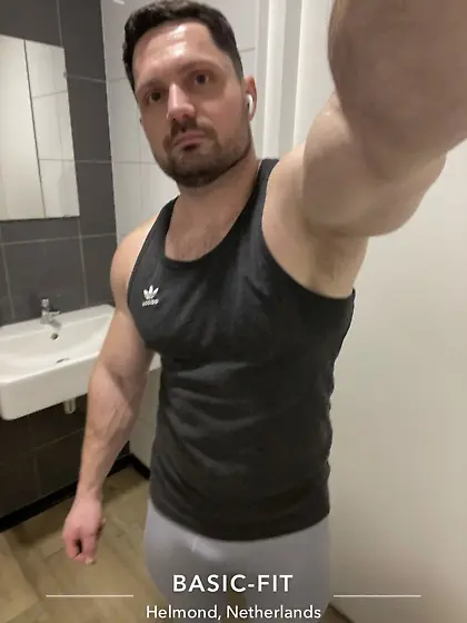 Dutch gayslut Basic-Fit Braakse bosdijk 3 Helmond