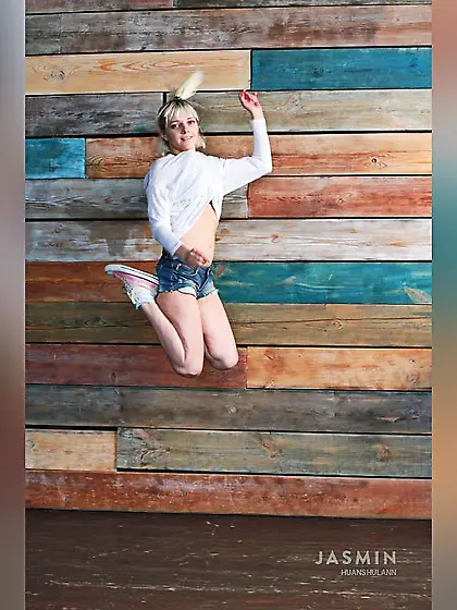 Straight big tits striptease