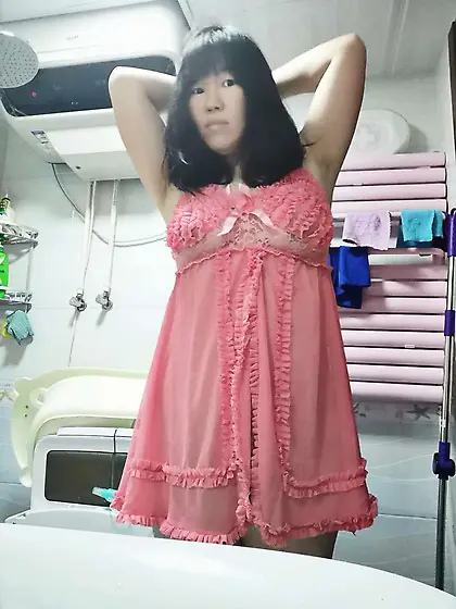 Viya the chubby Chinese wife and mother