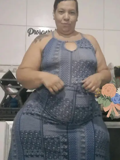 Hermosa Nalgona Latina