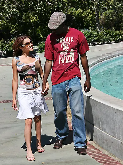 Black guy gets oral sex serviced by Amanda Blue and then impales