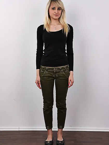 Remarkable tramp black long-sleeved