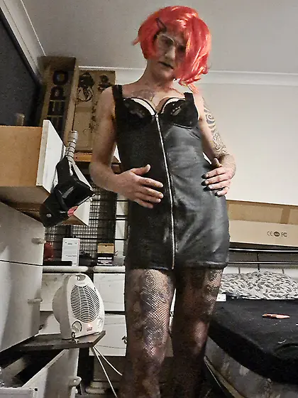 SissyCUMSLUT