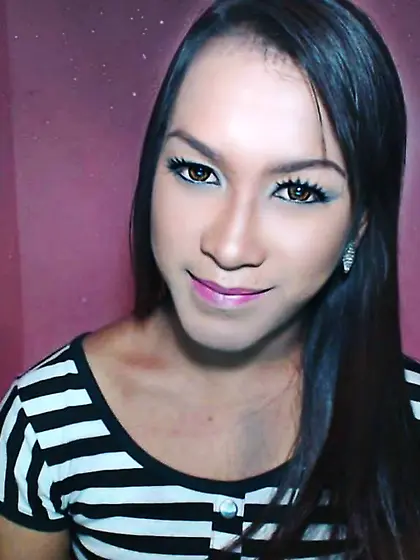 Asian transgender YourSweetcum like to snapshot