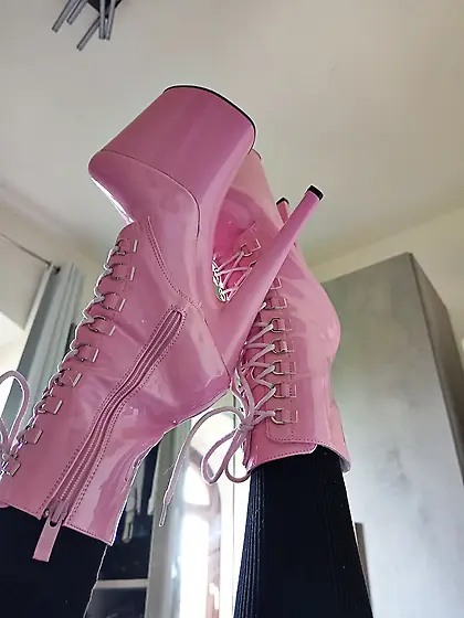 Pretty sexy ankle boots