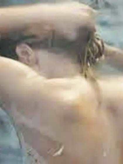 Te tengo en mi mano,  Te chupo, Estás demasiado exq