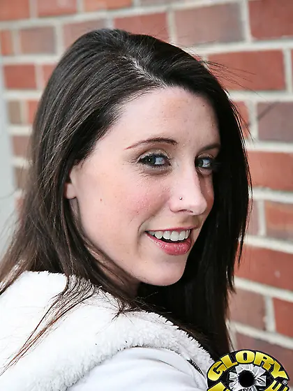 Glory-hole in public restroom is just the place for the hot chic