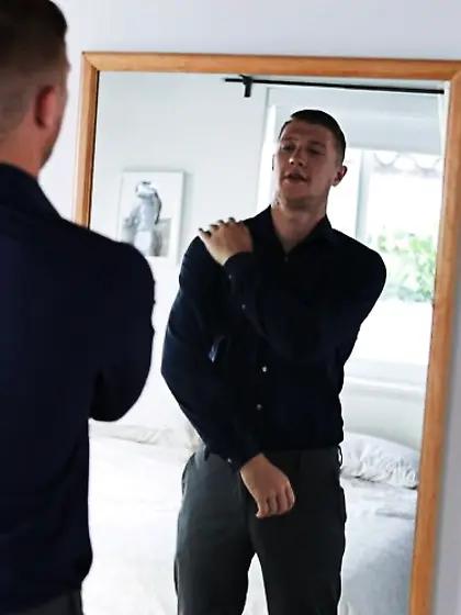 Teen lets lover fill