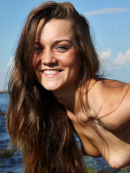 Fresh and pretty young babe Arina Nubiles got blue towel on the