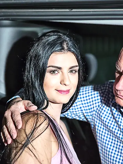 Czech dark haired alice