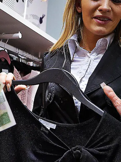 Naughty girl Adele Sunshine gets down to fucking and sucking act