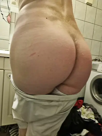 I want to suck some juicy cocks!