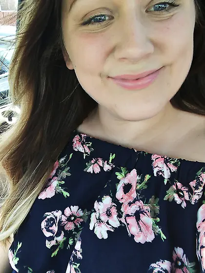 Ashley cell phone pics