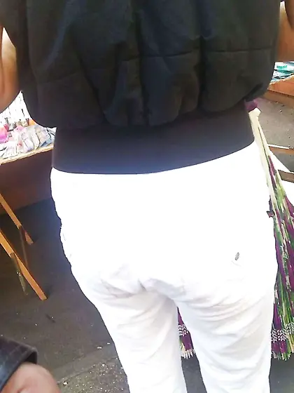 Super-Sexy donk white romanian