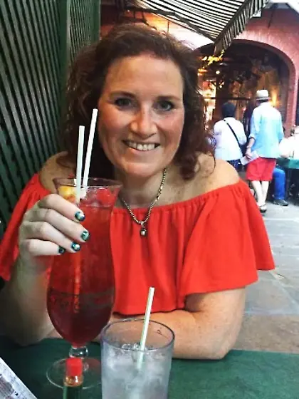 Size queen slut Lisa GK