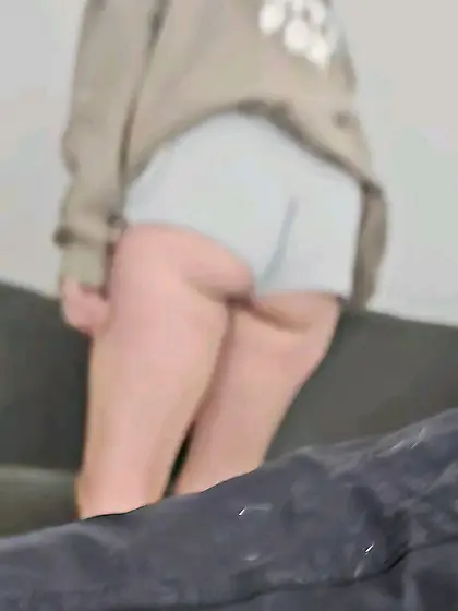 My irish sisters arse around the house