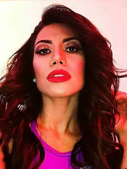 Te tengo en mi mano,  Te chupo, Estás demasiado exq