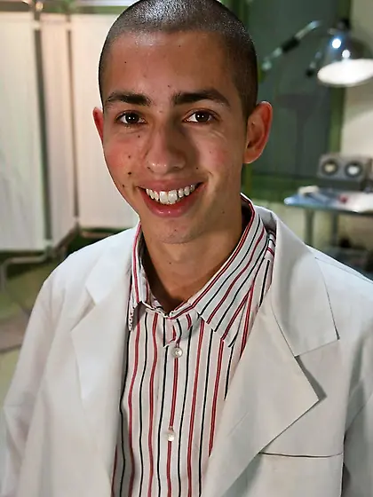 Young med student lewd