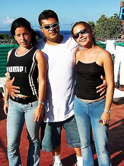 Older guy drills teen