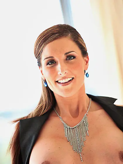 Girl Jennifer Allure beads shaved pussy on cock and then enjoys