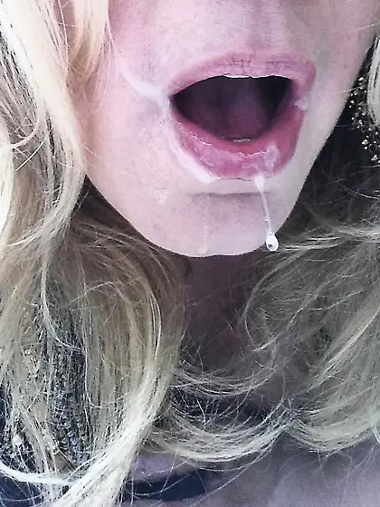 MILF Valerie Valeriemilf