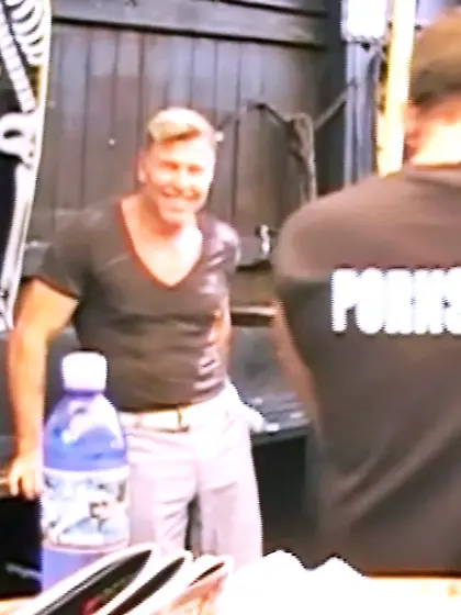 Black dude glasses sucks