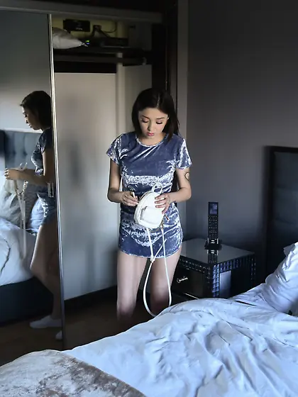 Brunette expert cock rider is going to show him something