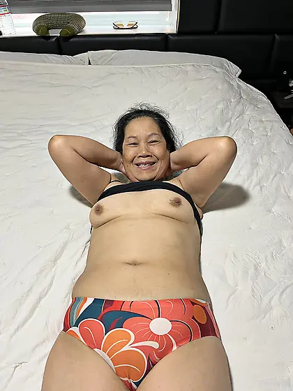 Asian Thai Girlfriend Tits