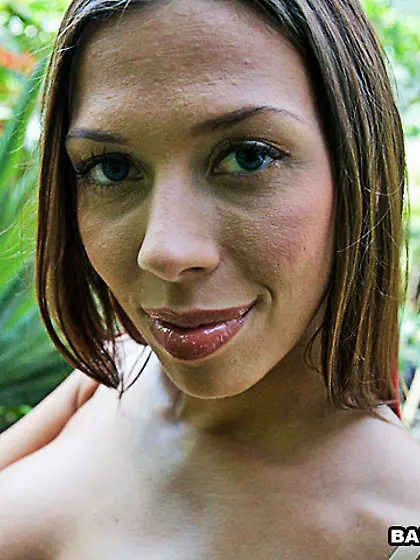 This babe is ready for some outdoor sucking.