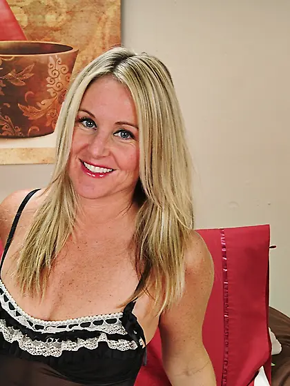 Hot young blonde milf