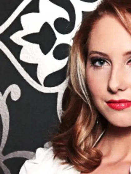 Blonde Sweetredalina Dancing.