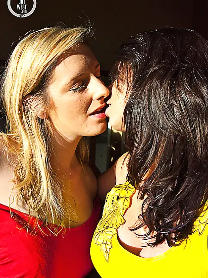 Horny babes window lick