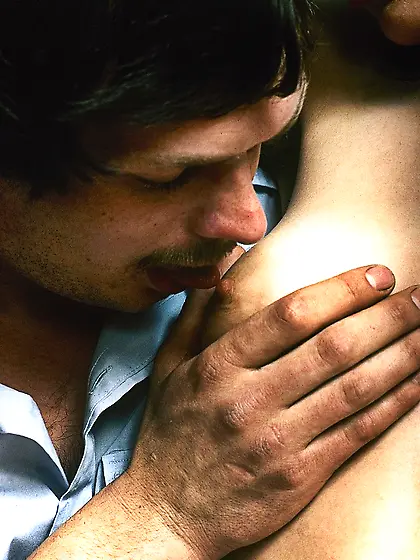 Sweet babe drinks stud