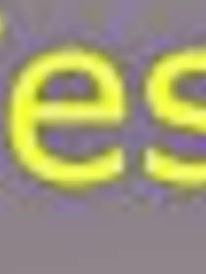 33 yo brunette Giselle.