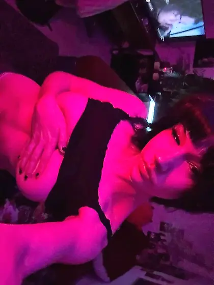 unaware webslut Suki