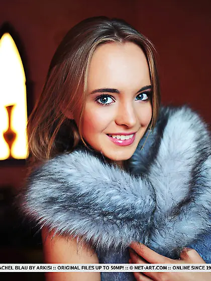 Pretty cutie extra sensual