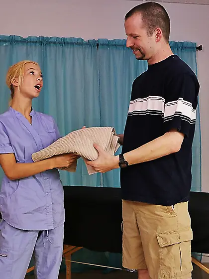 Kenzie Reese massage