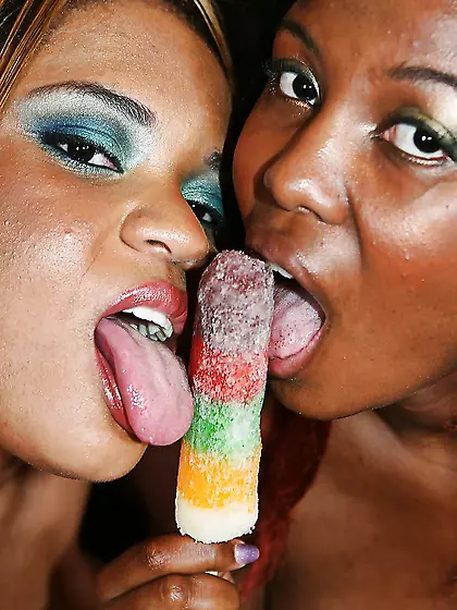 Ebony interracial dildo