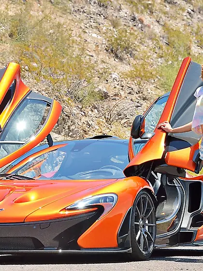 Short-haired blonde using a vibrator to cum like crazy for the c