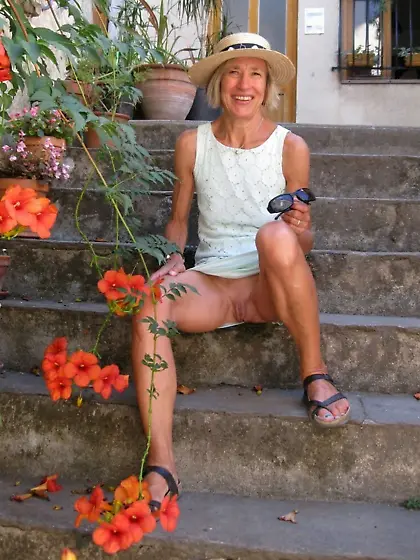 MILFs,  GILFs,  and Cougars