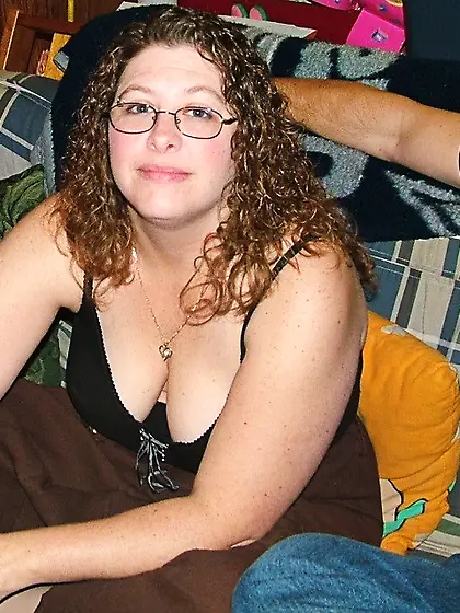 Mature Curvy Cute Milf Amy from United States