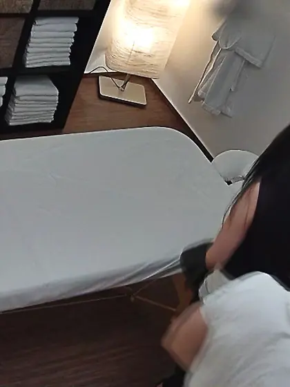 Beauty brunette presents ideal