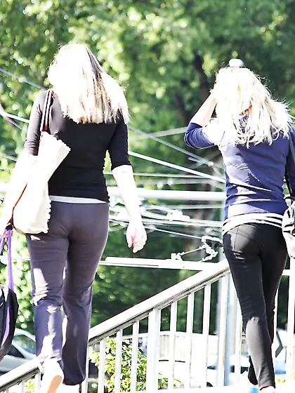 Candid Ass Street - 2