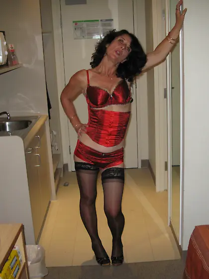 Photos of stepmom found on Dad's computer