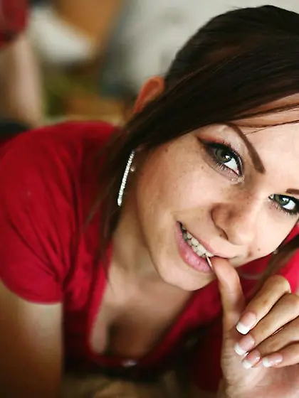 Simple redhead puts dick