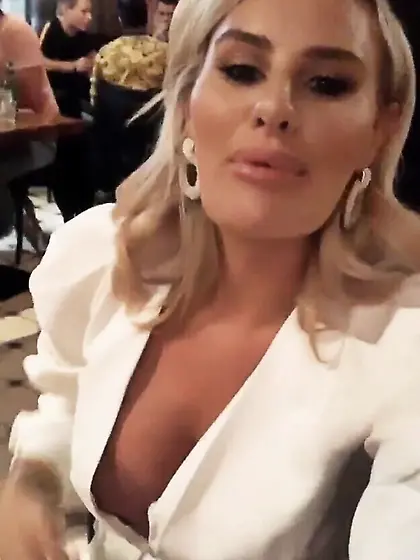 Danielle Armstrong Hot