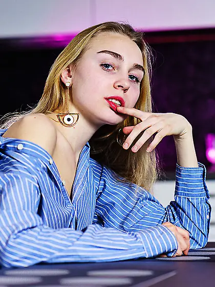 White teen beautiful tits