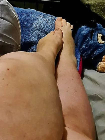 Valérie and her foot