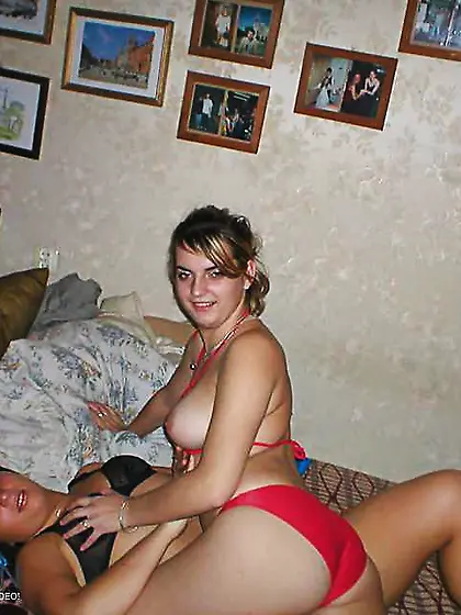 Teenager Roomies -Homemade