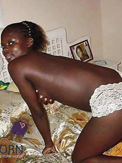 DARK-HUED CHICKS ARE SPLENDID